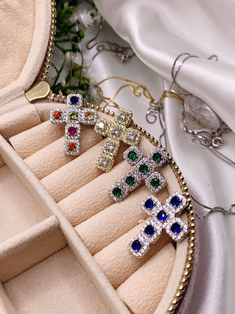 Collana croce quadratini