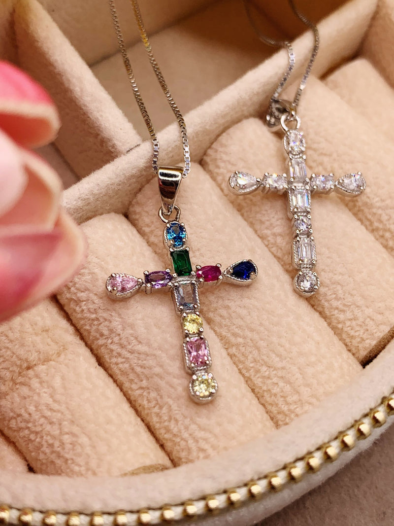 Collana croce astratta