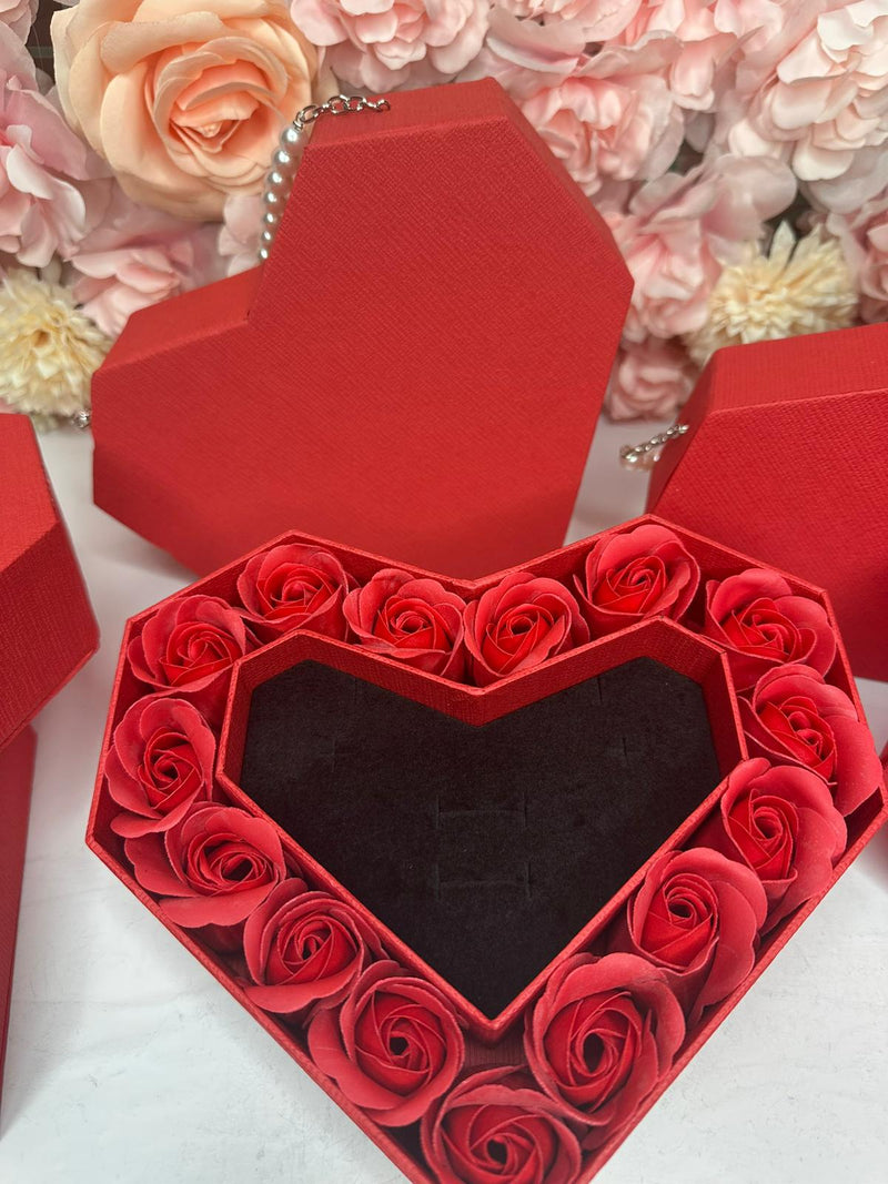 Box happy valentine