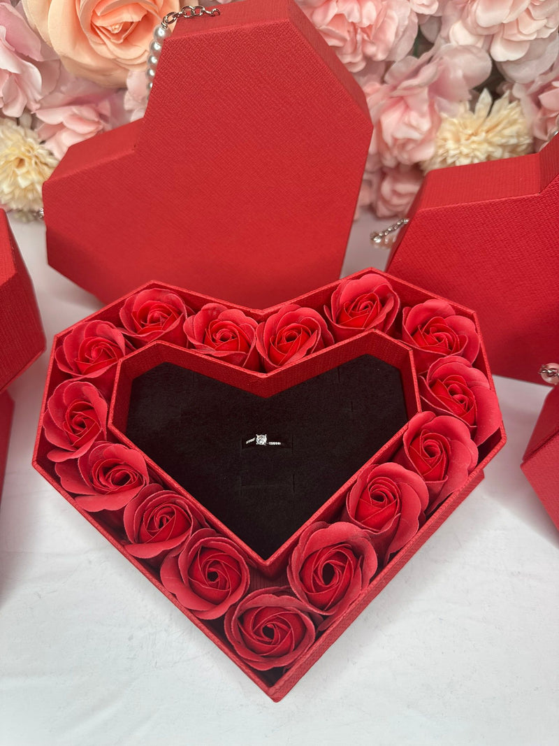 Box happy valentine