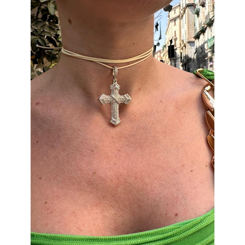 chocker geolier