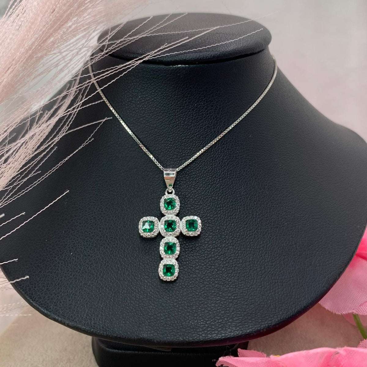Collana croce arcobaleno