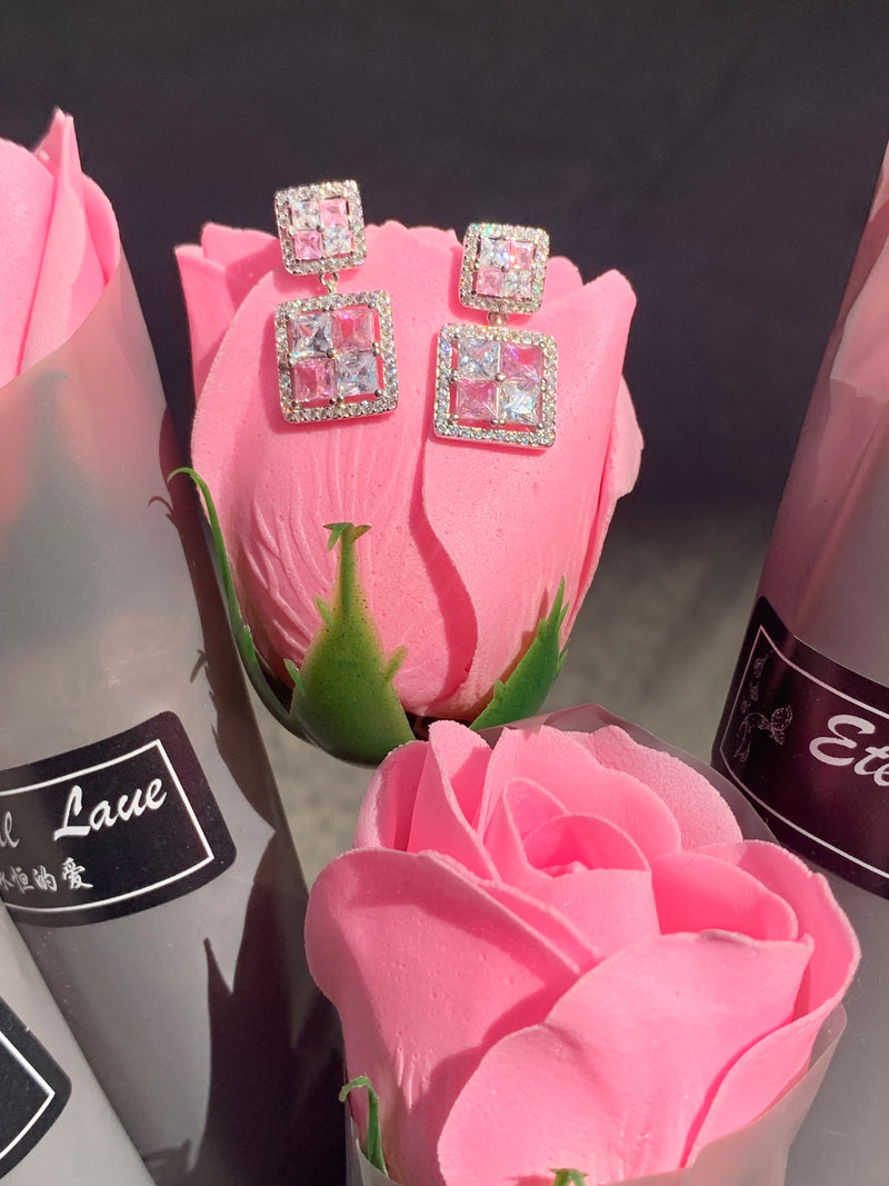 Orecchini scacchi rosa