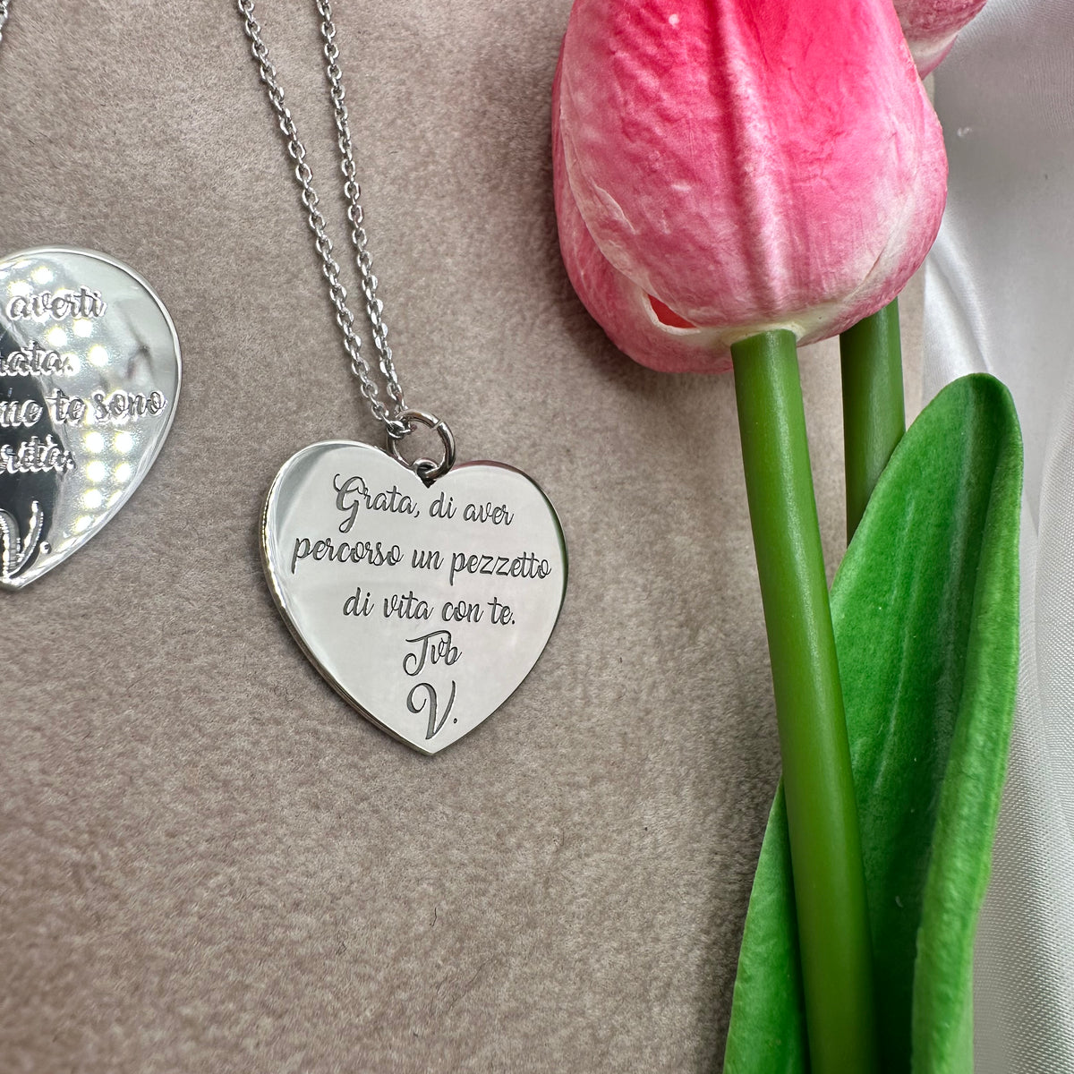 Collana ciondolo scritta