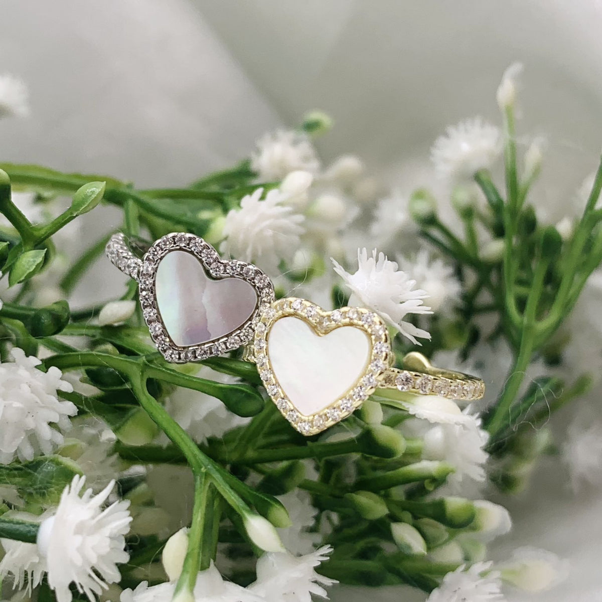 Anello cuor di perla