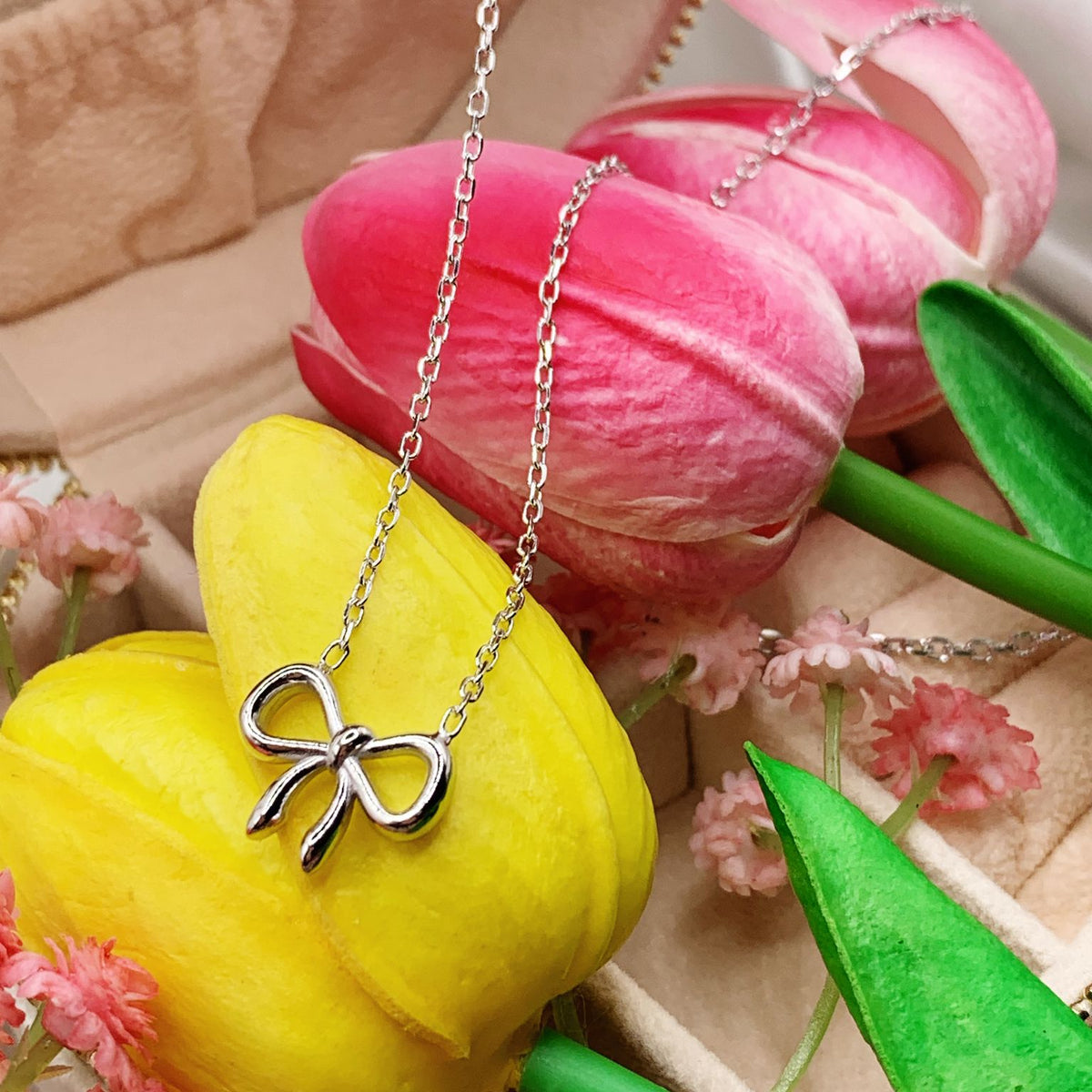 Collana fiocco bomby