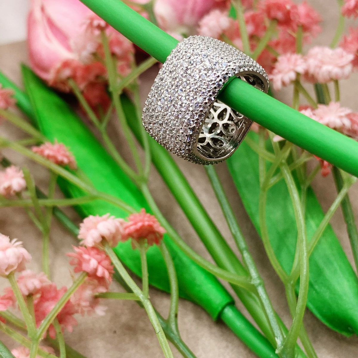 Anello fascia square
