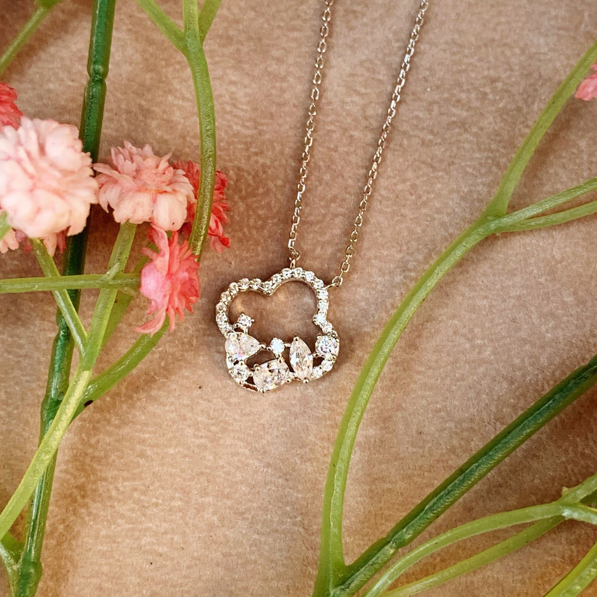 collana fiore shine