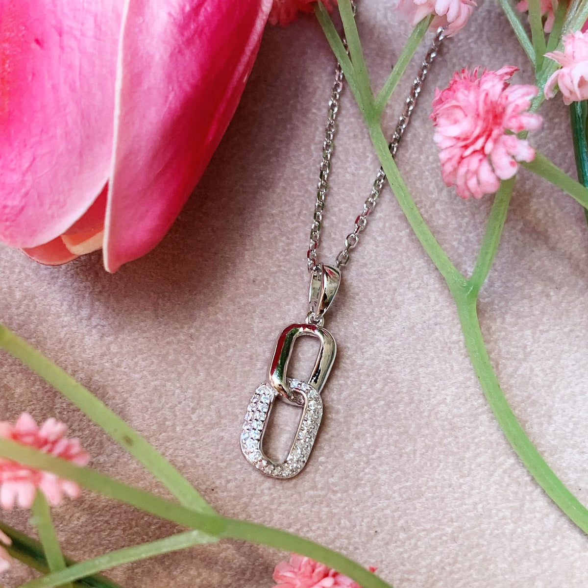 Collana grumetta