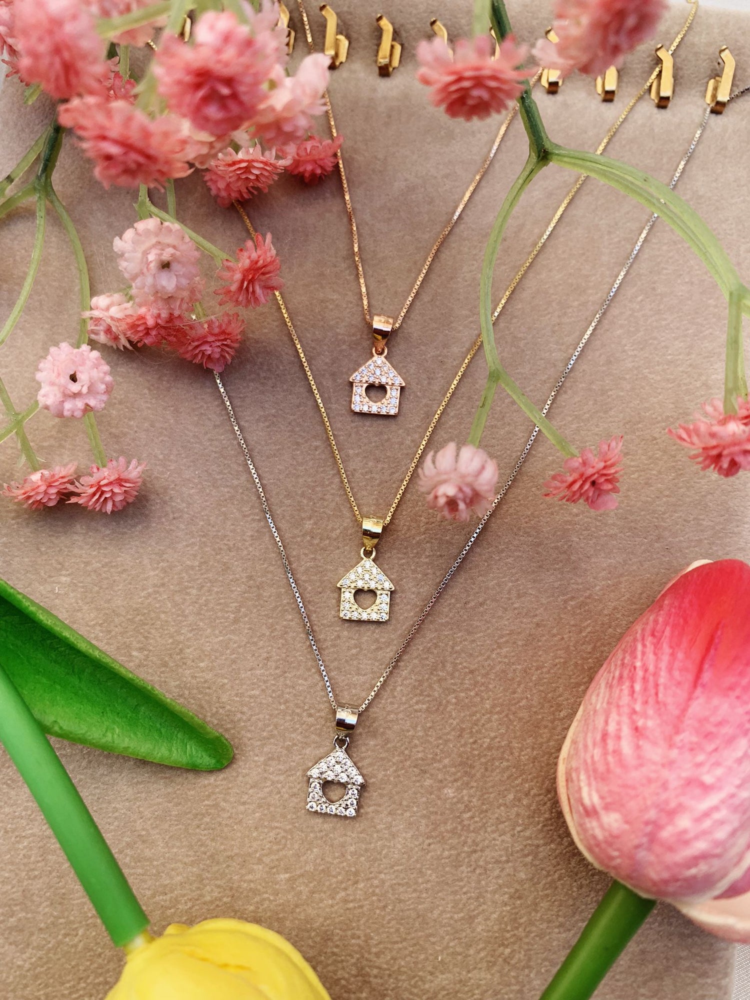 Collana casetta