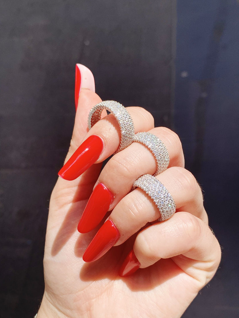 Anello fascia zirconata