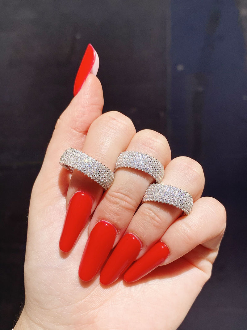 Anello fascia zirconata