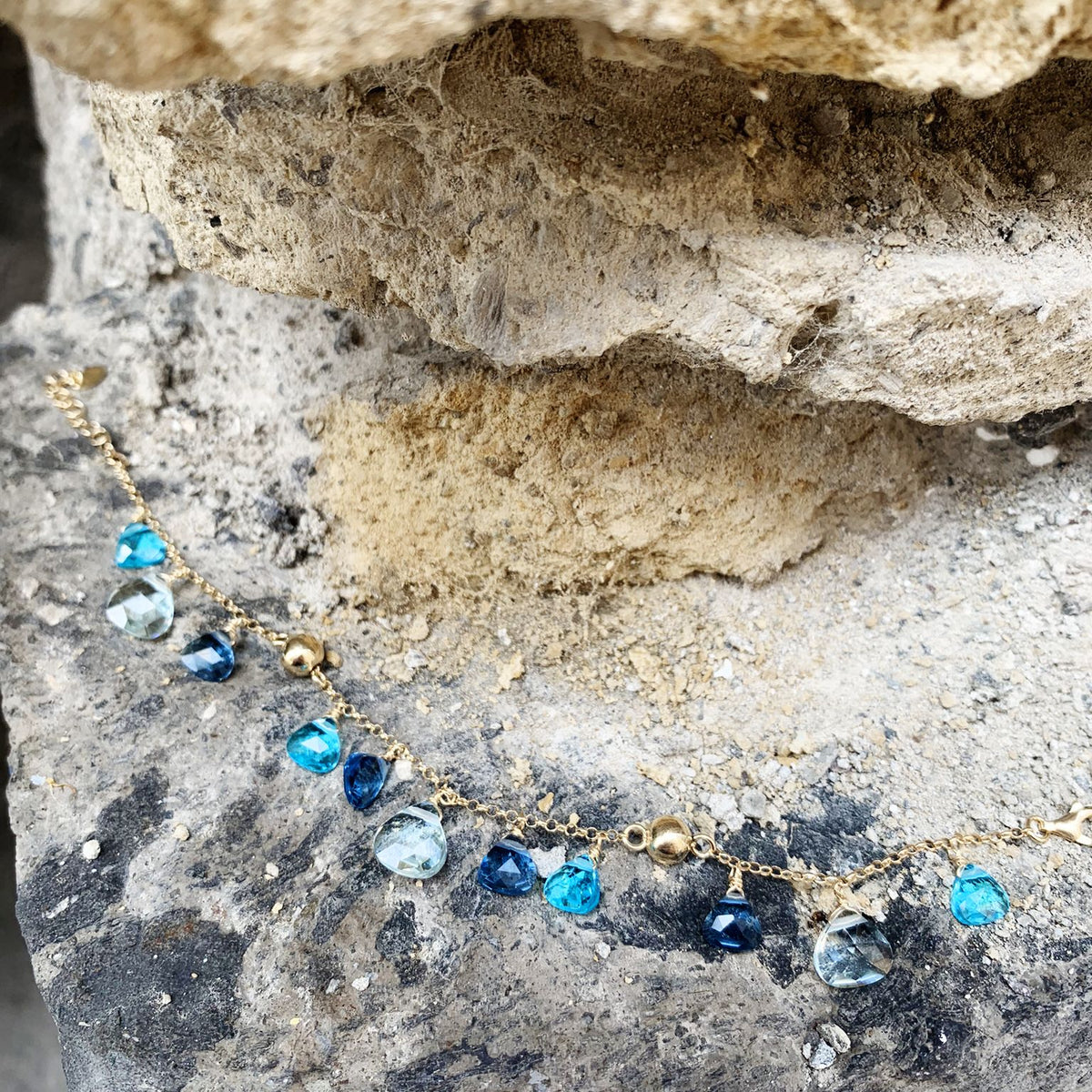 Bracciale cristallino