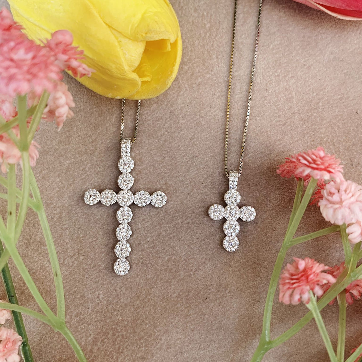 Collana croce magic