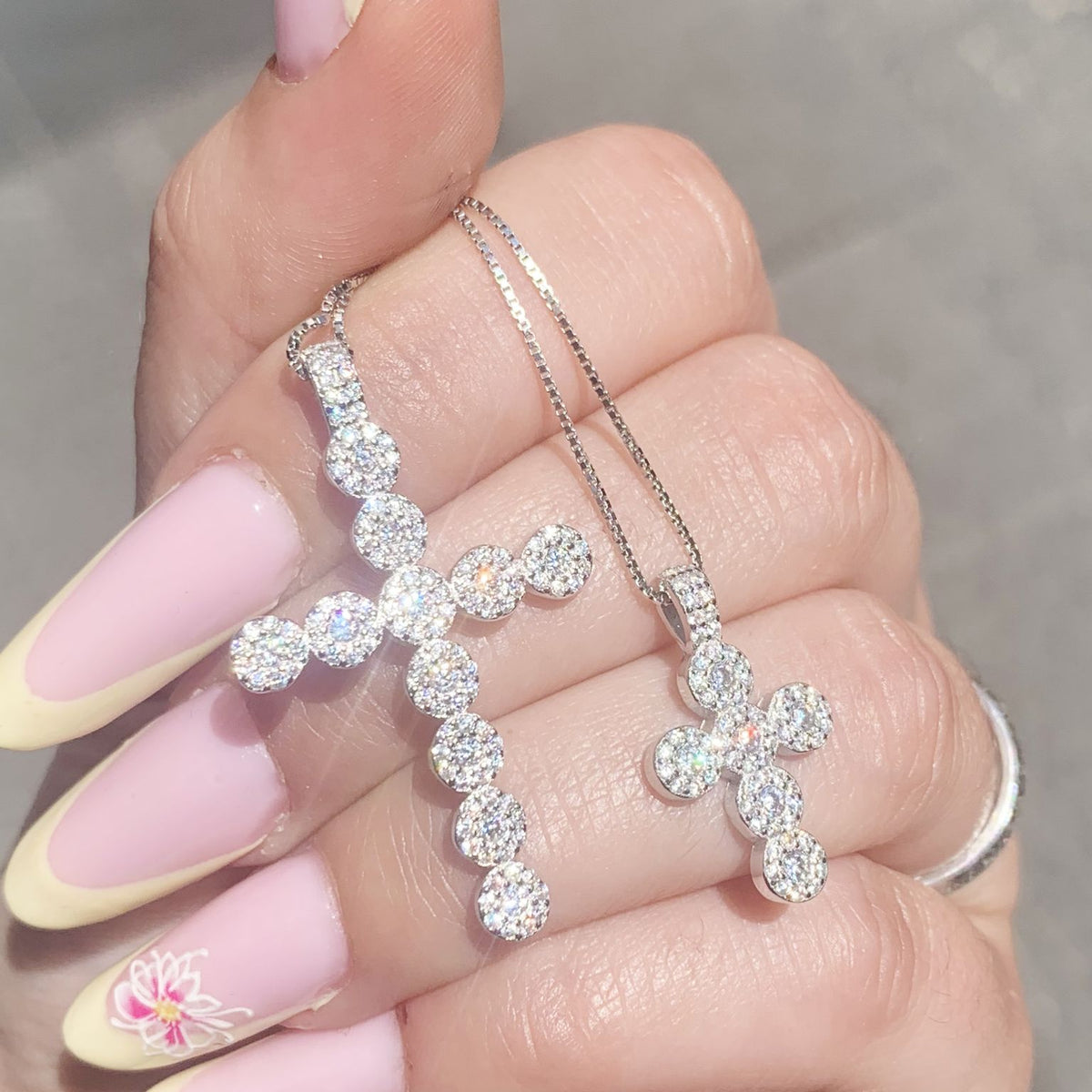 Collana croce magic
