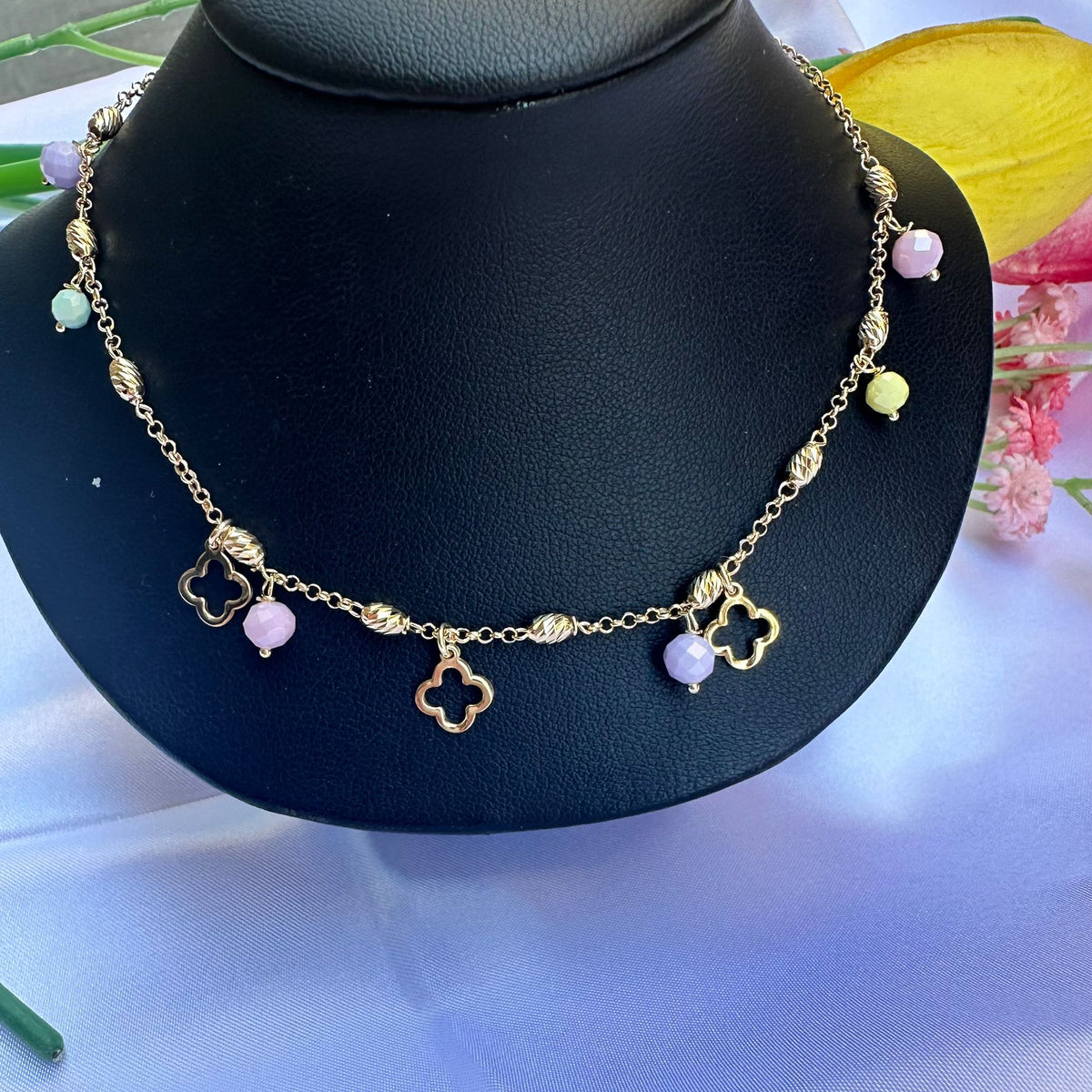 Collana pastellina