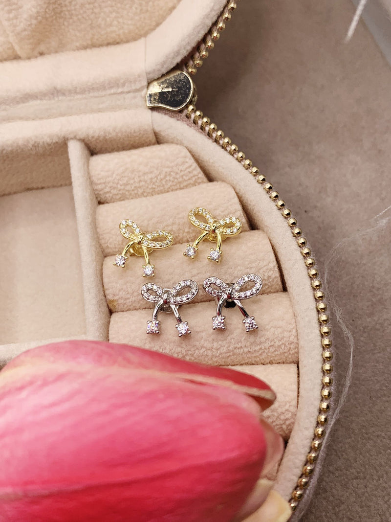 Orecchini fiocchetto