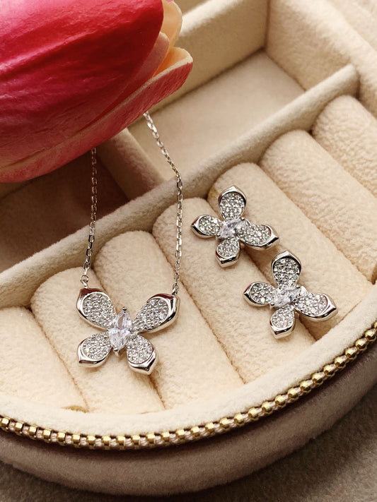 Orecchini farfalla shine