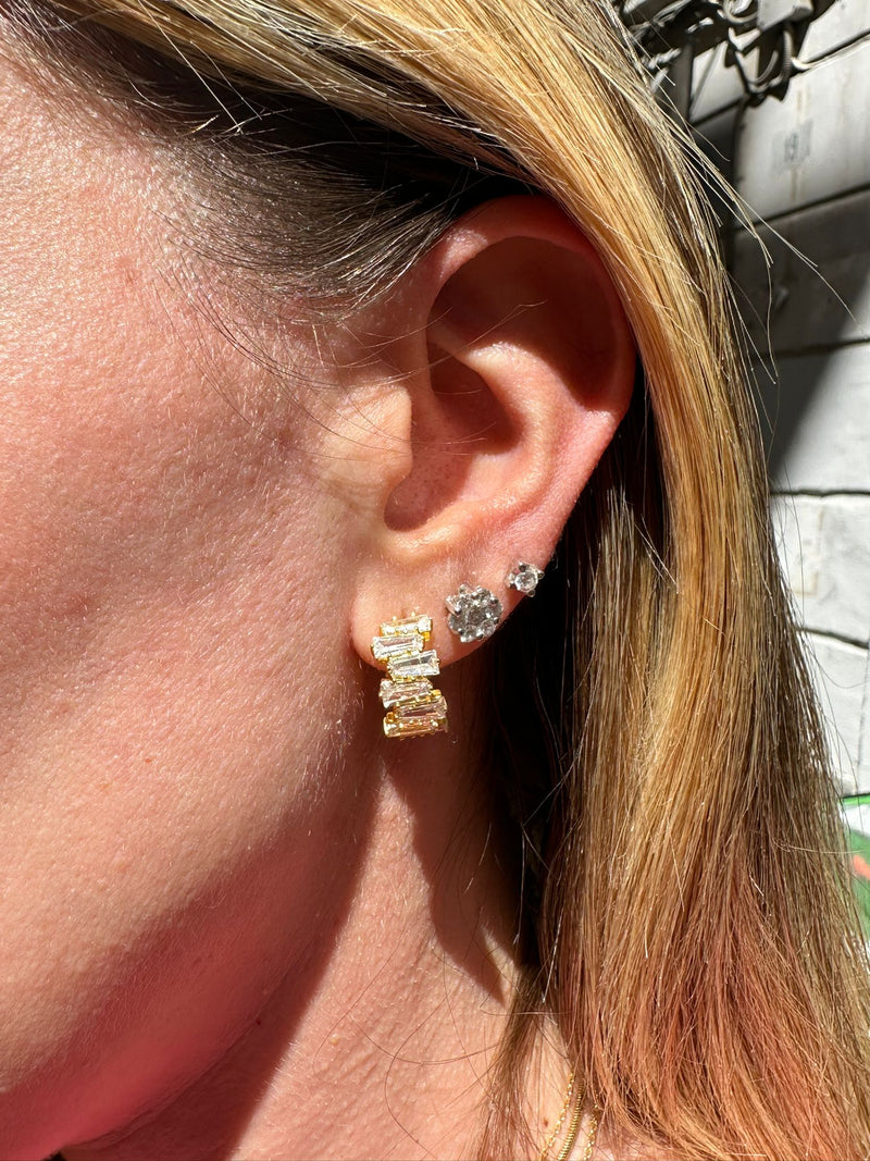 Orecchini cerchi baguette