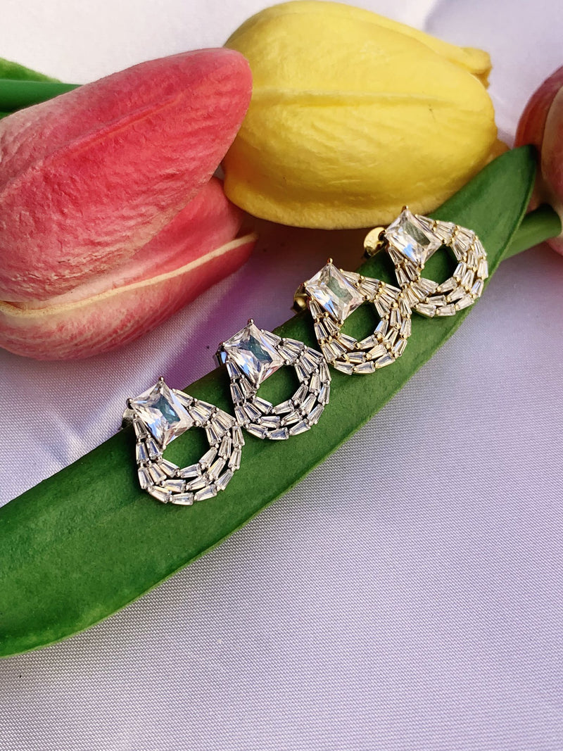 Orecchini bee baguette