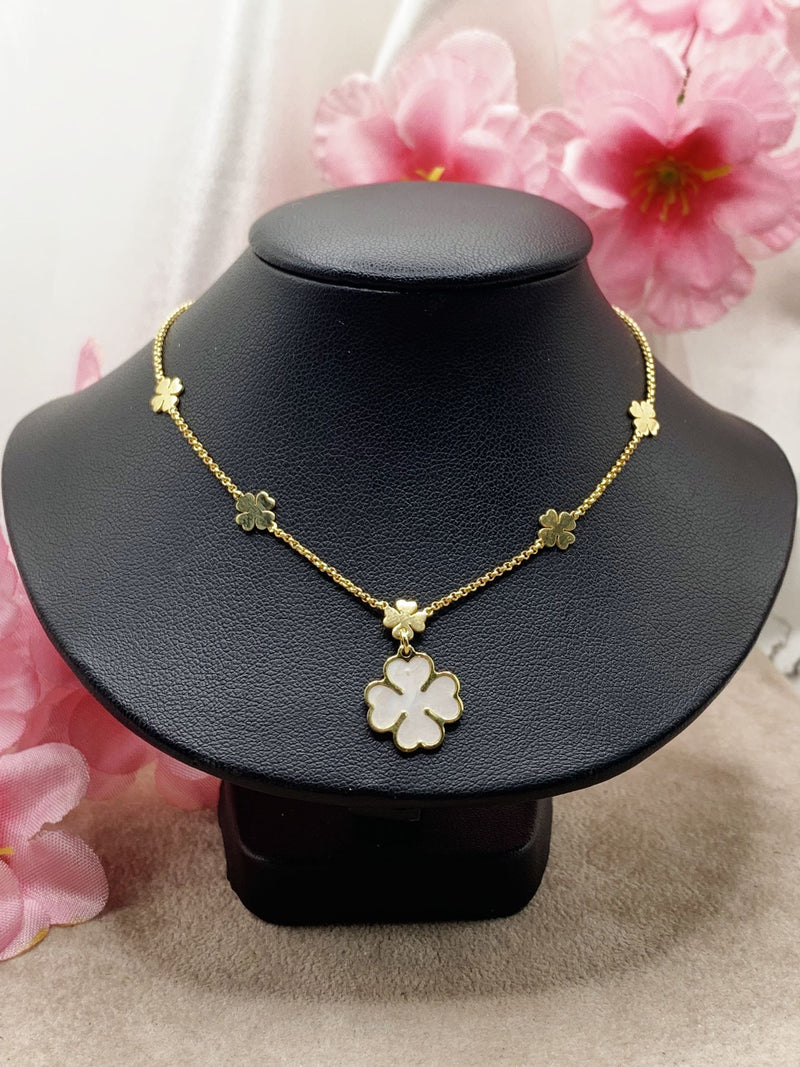 Collana quadrifoglio opale