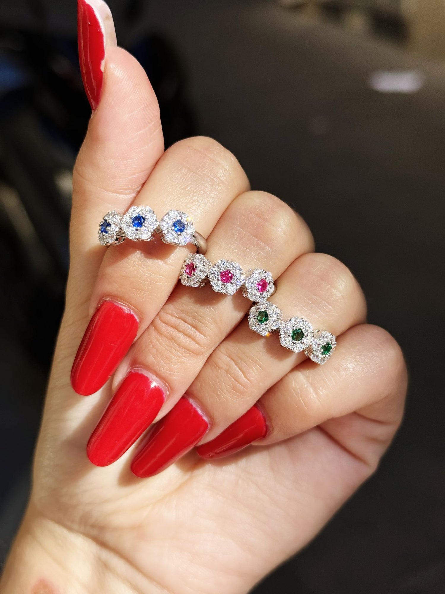 Anello magic color