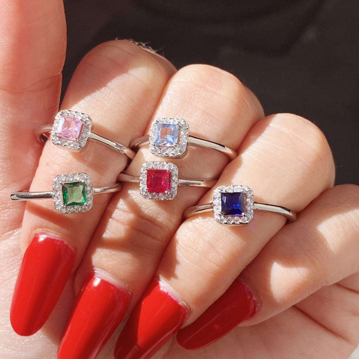 Anello quadratino