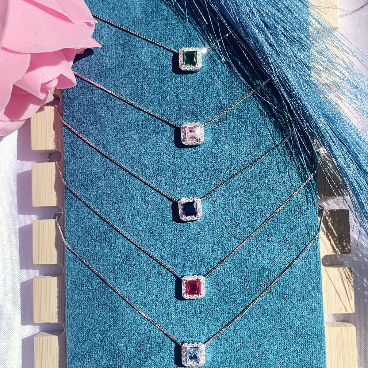 Collana quadratino