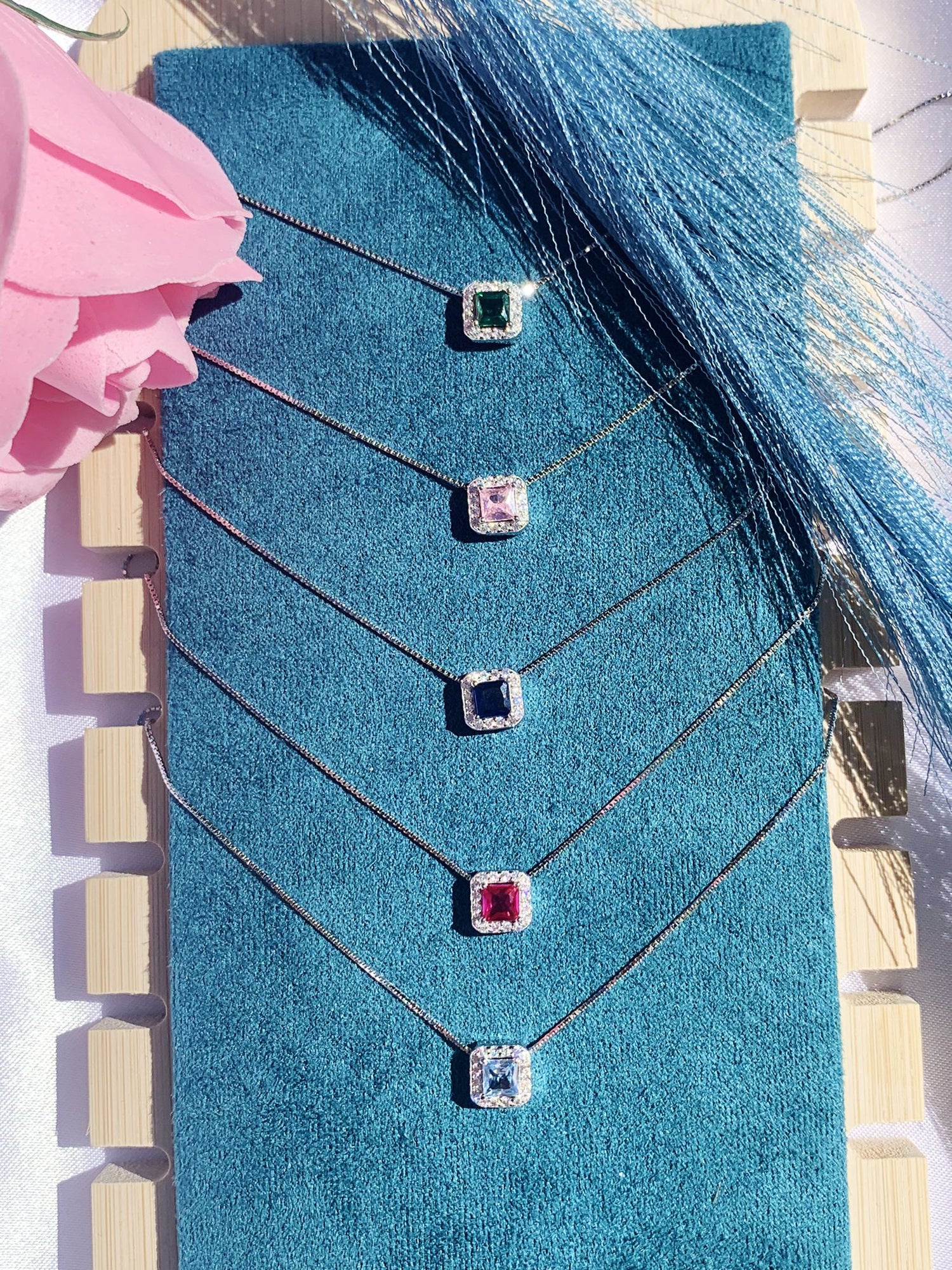 Collana quadratino