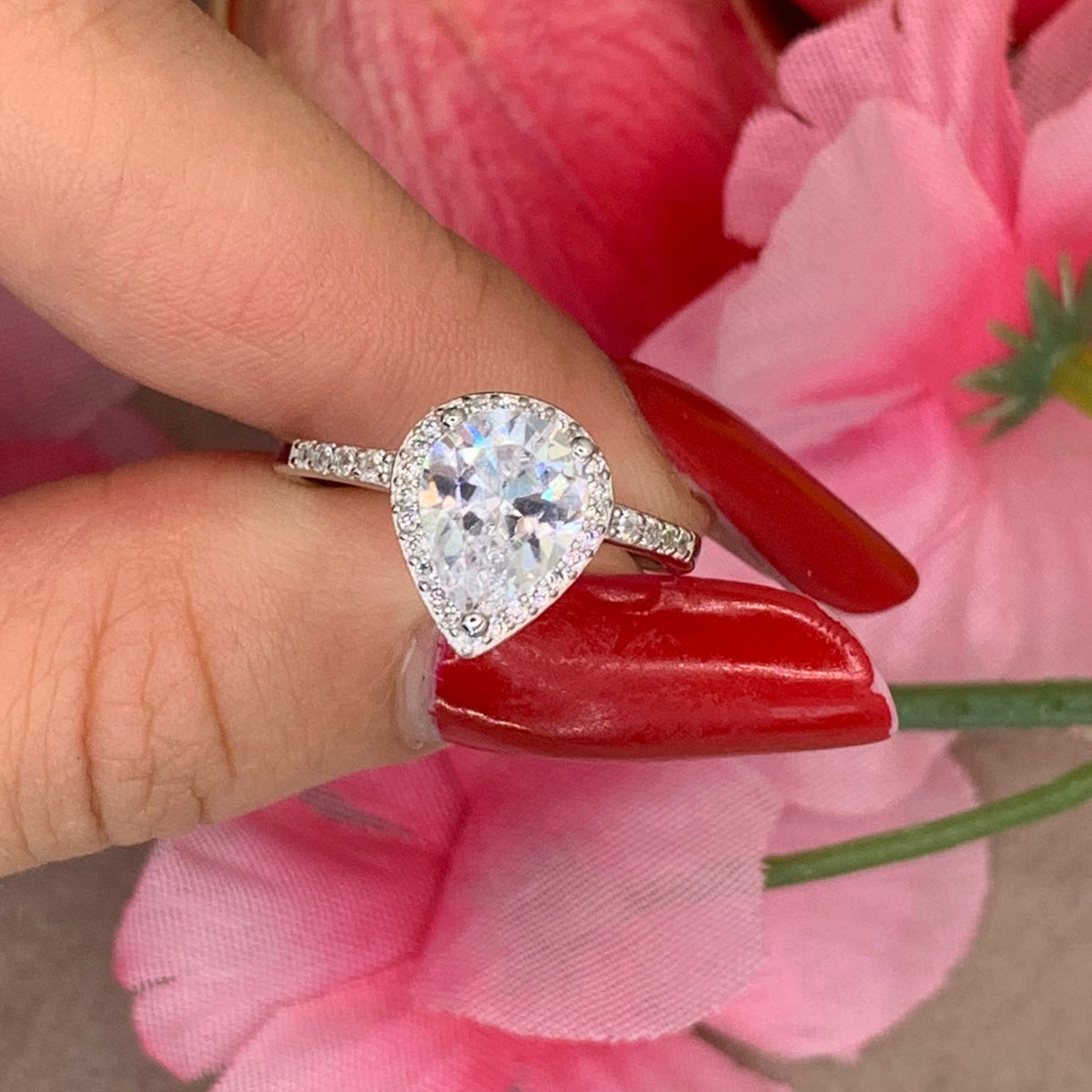 Anello goccia luxury