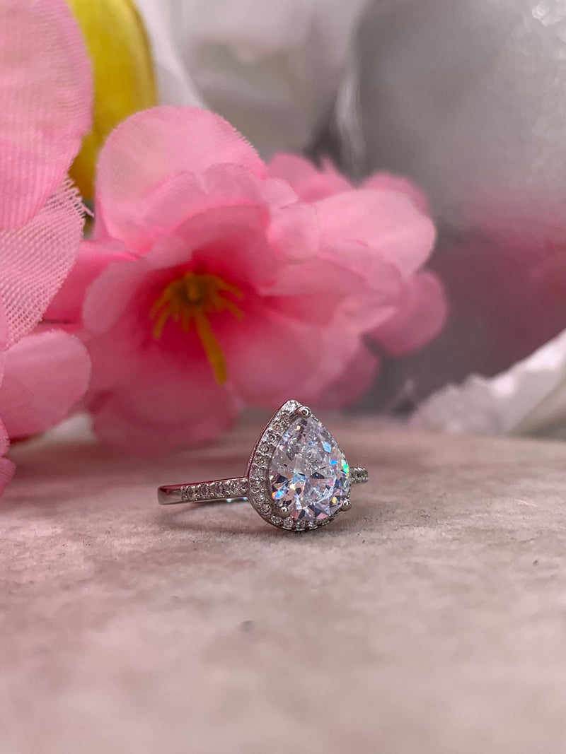 Anello goccia luxury