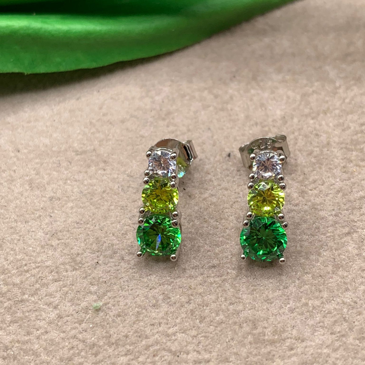 Orecchini trilogy green