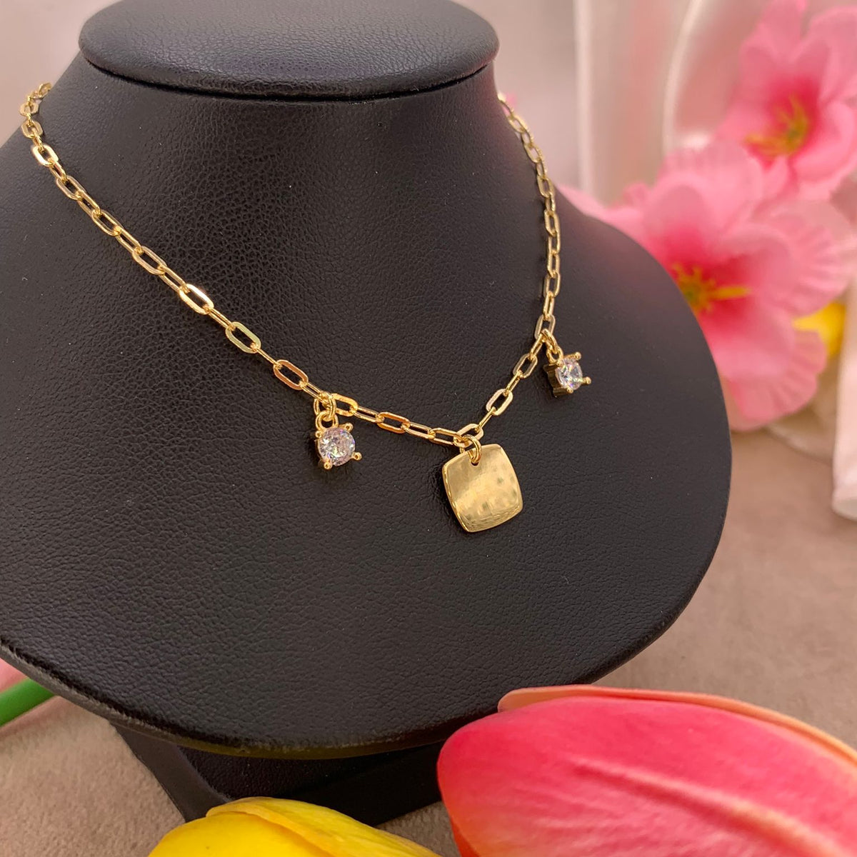 Collana puntini di luce