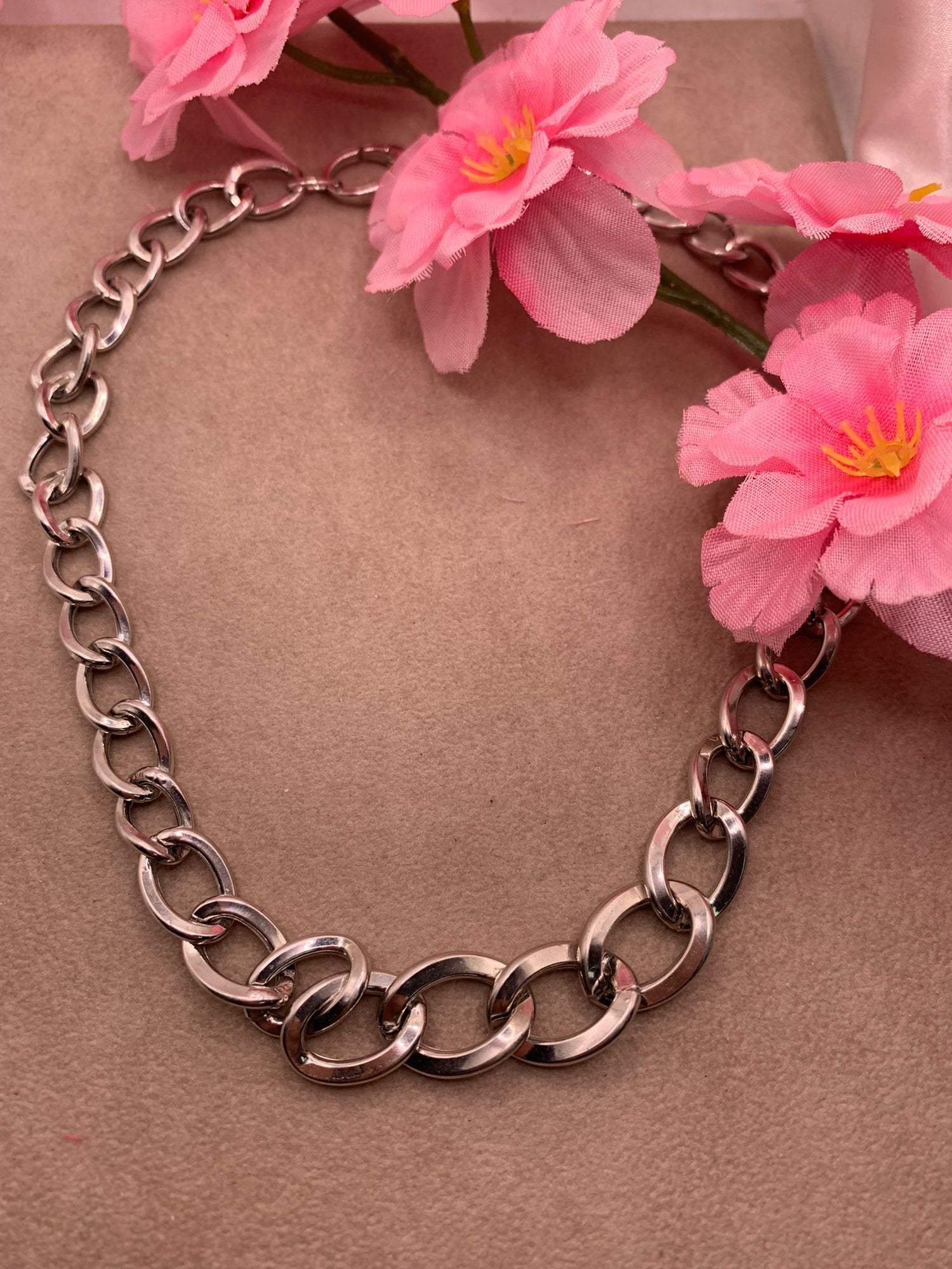 Collana grumetta