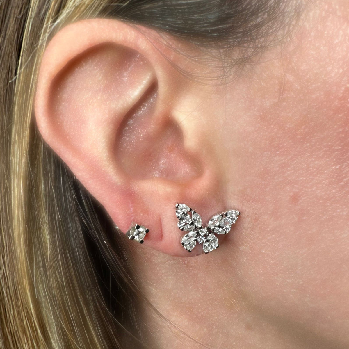 Orecchini fiocchetto