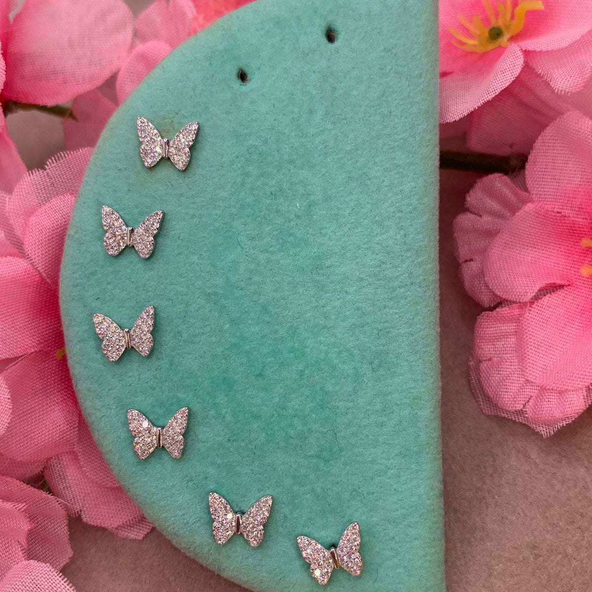 Orecchini mini farfallina