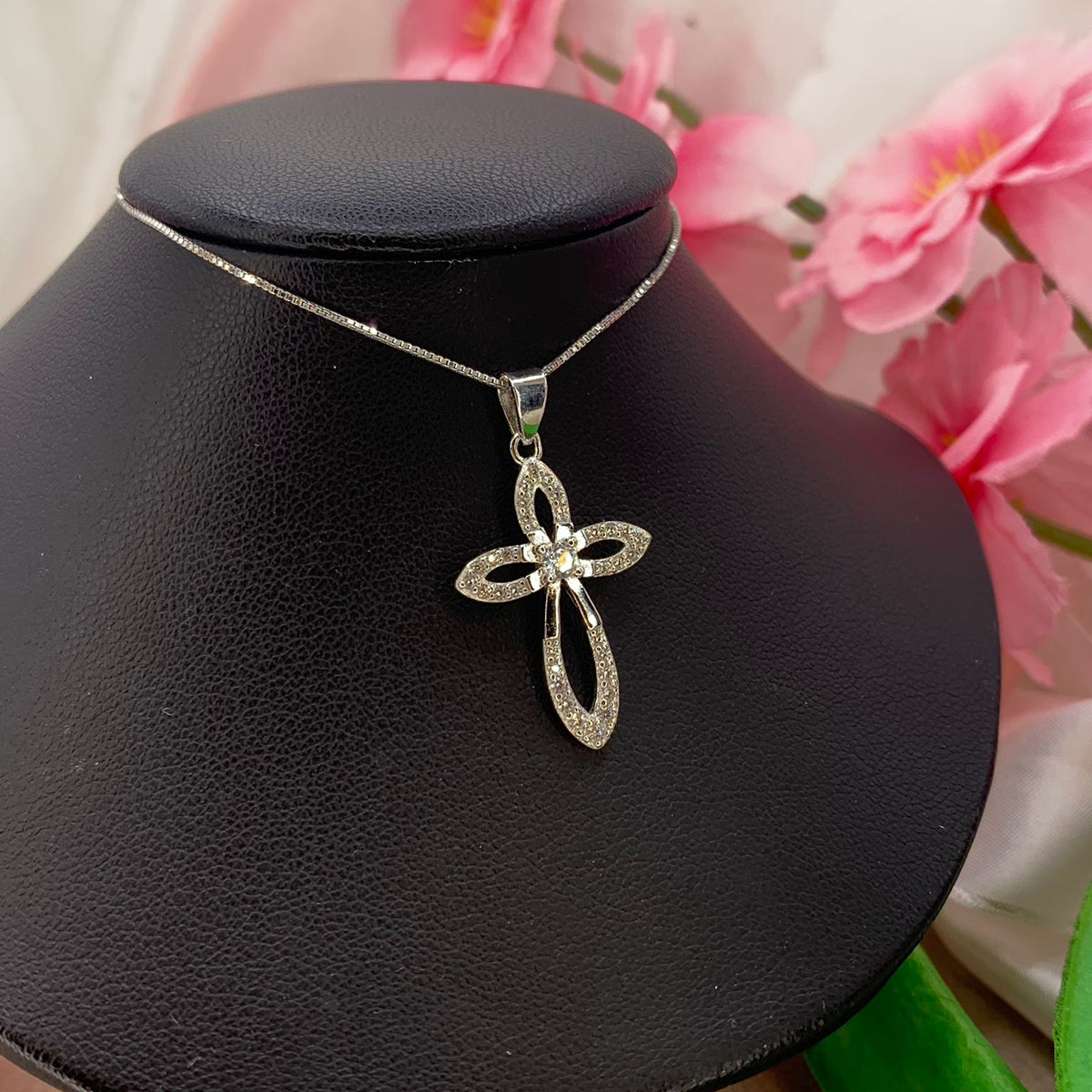 Collana croce kimberly