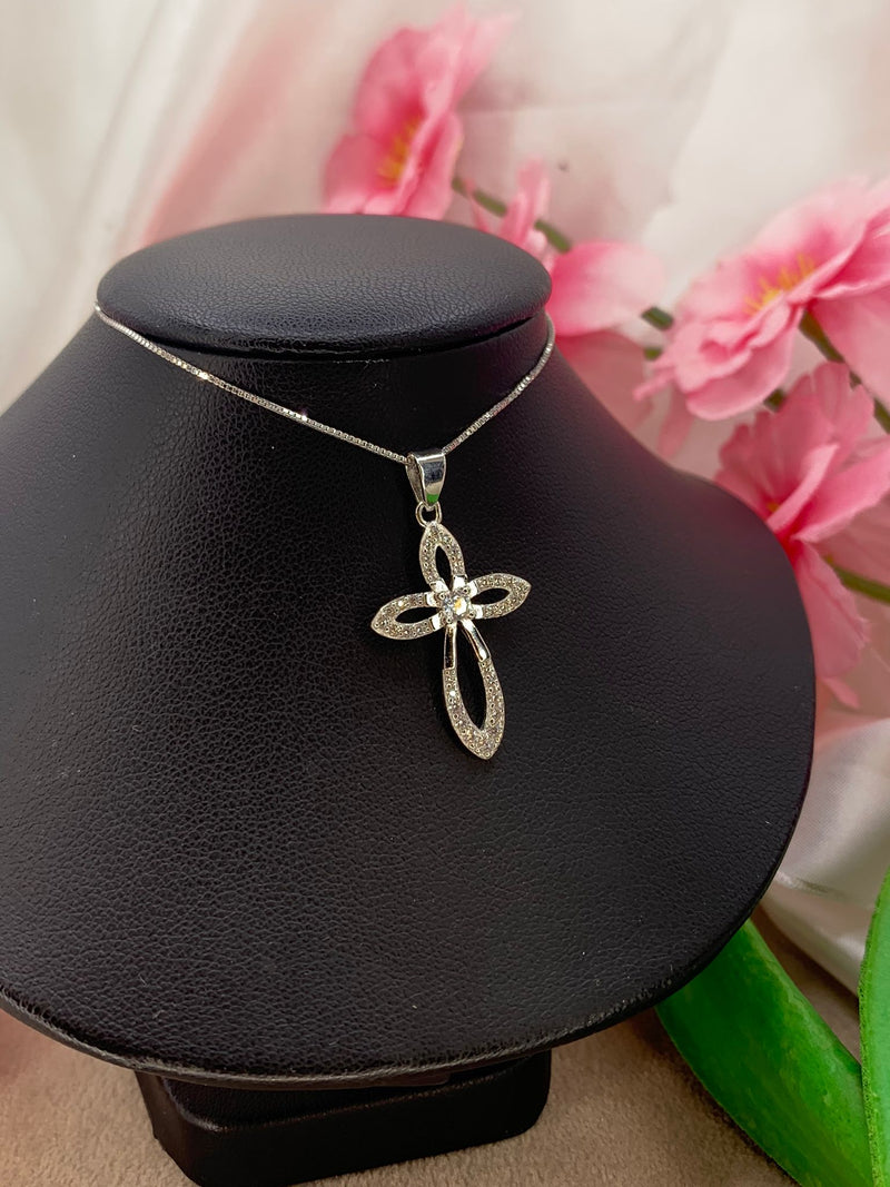 Collana croce kimberly