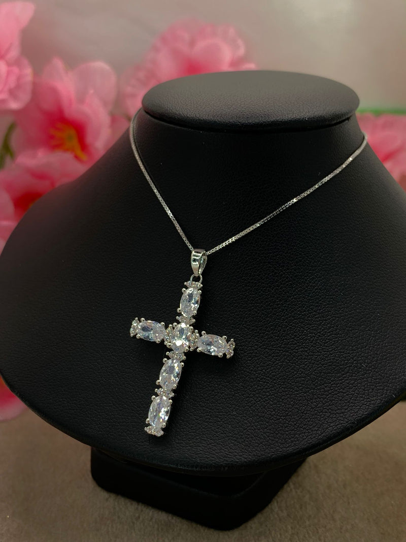 Collana croce diamond