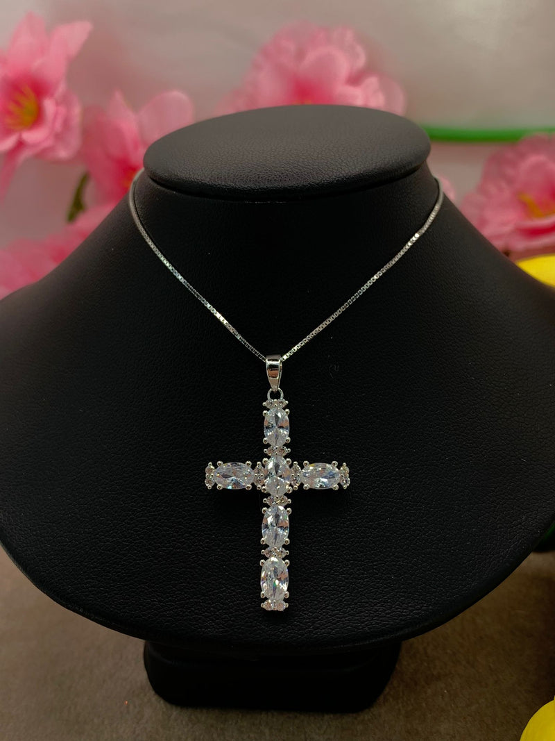 Collana croce diamond