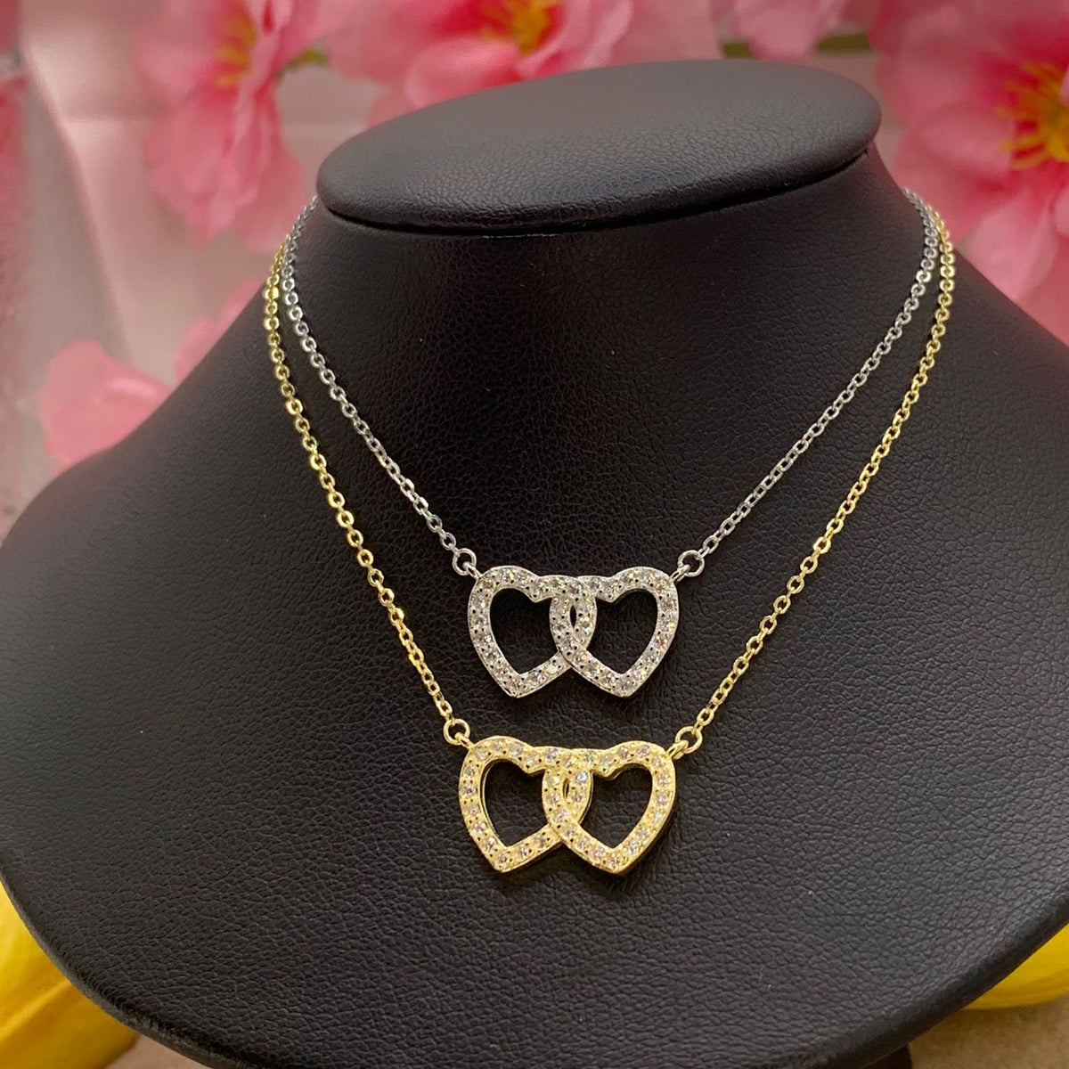 Collana twins