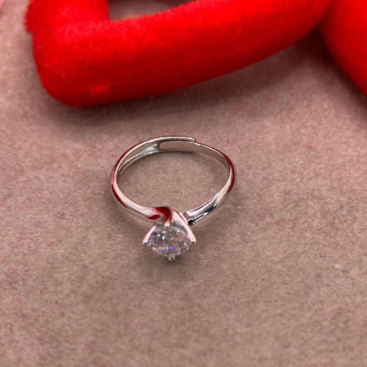 Anello Solitario 6mm