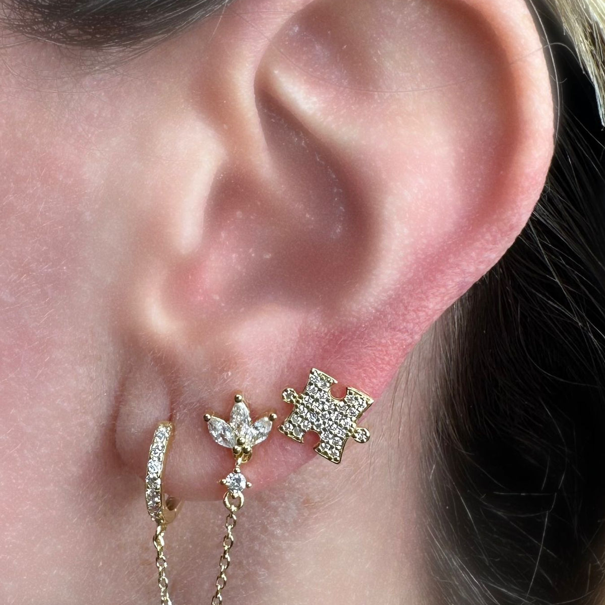 Orecchini chain flower