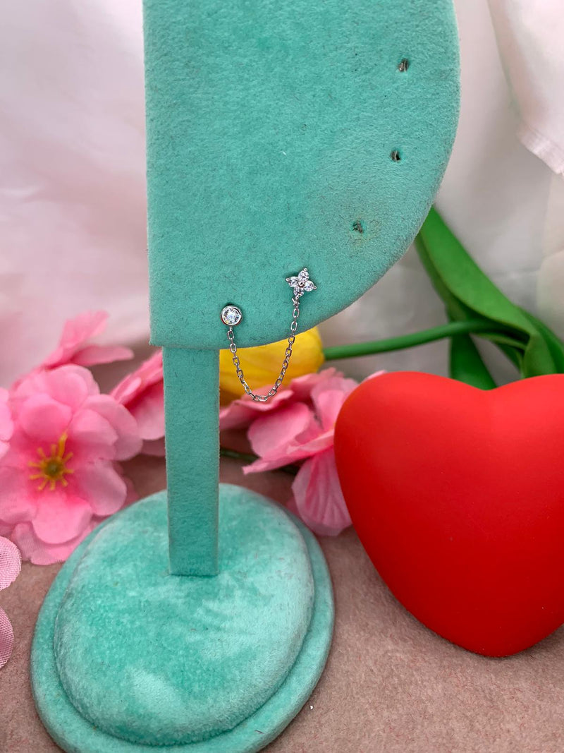 Orecchino  Flower punto luce