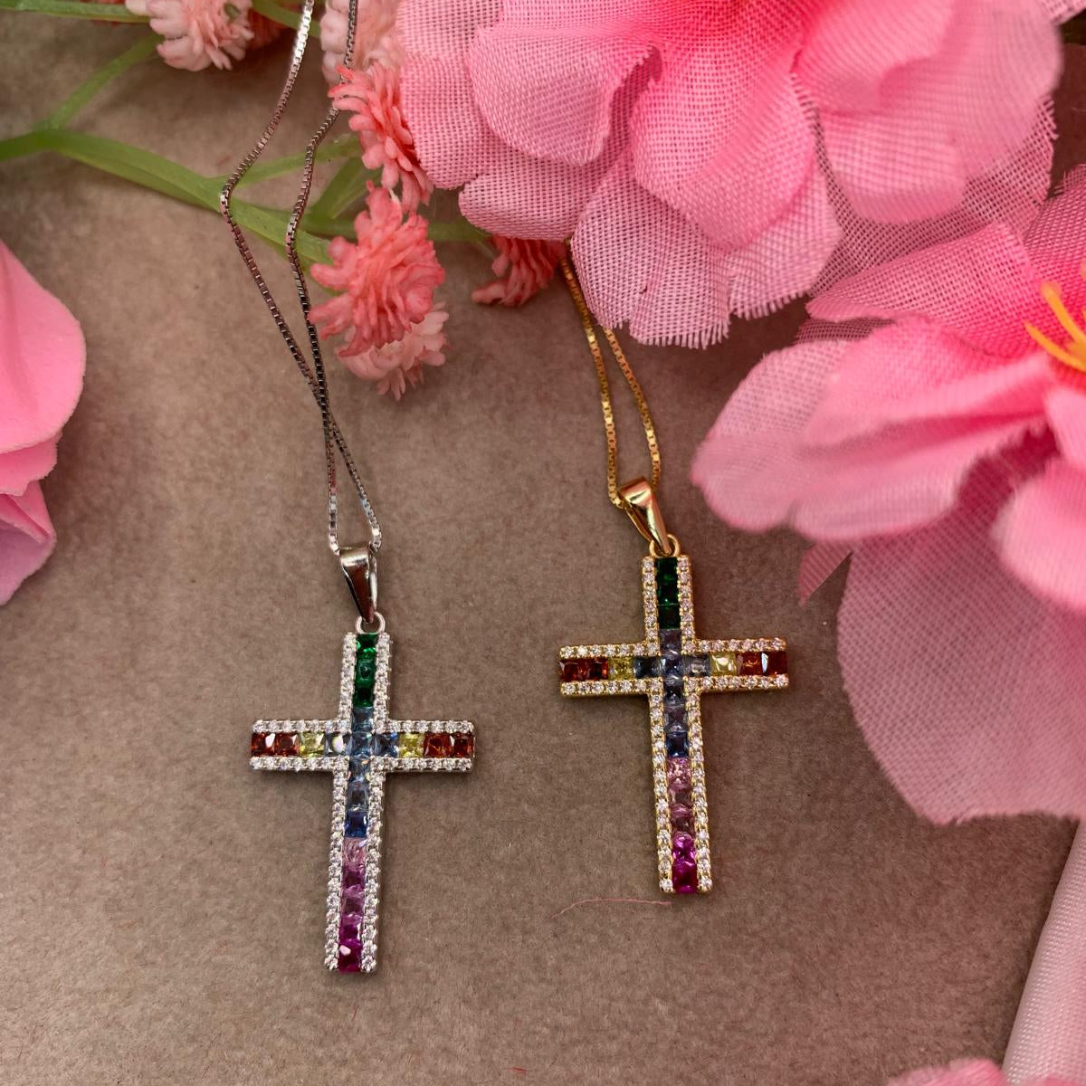 Collana croce multicolor