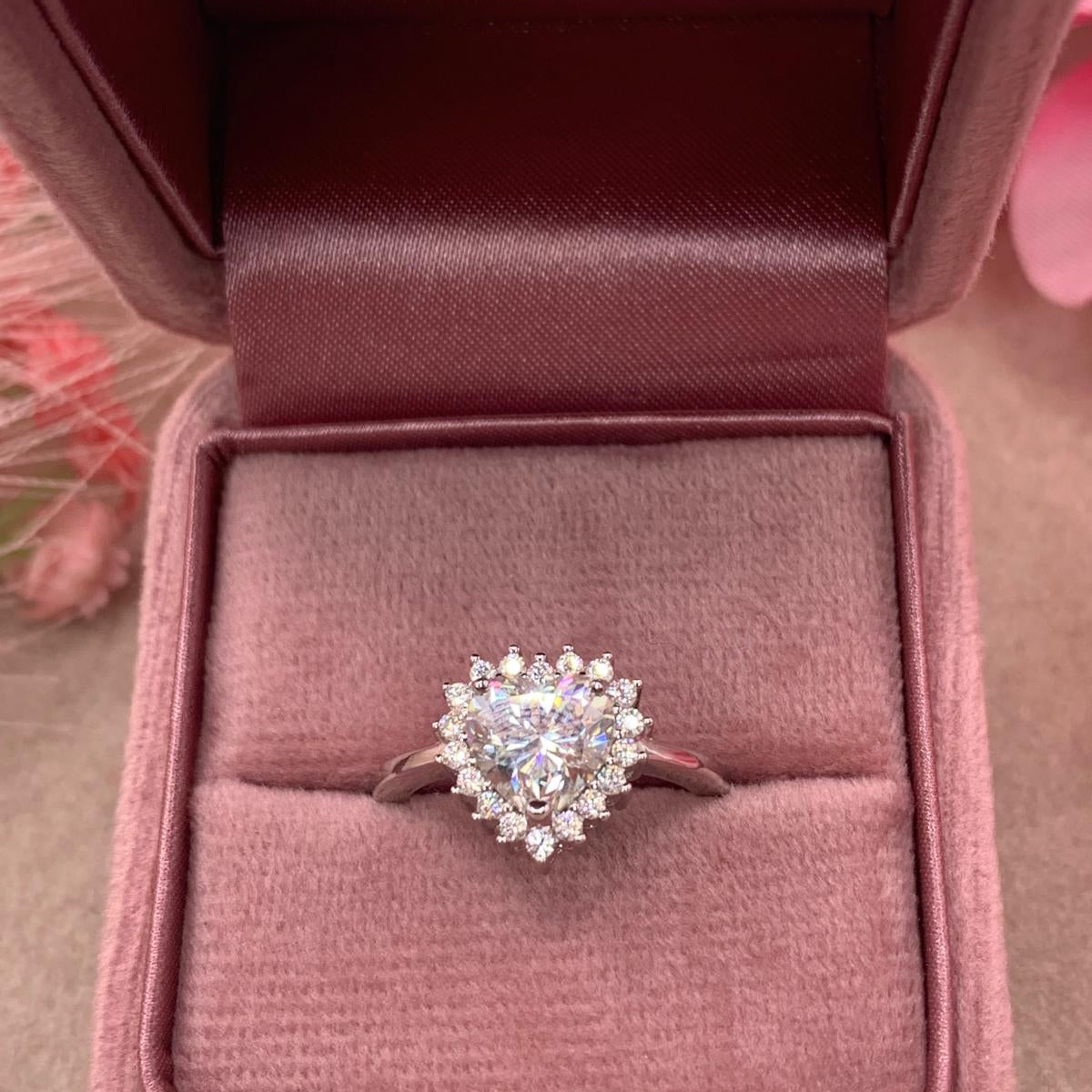 Anello M cuore