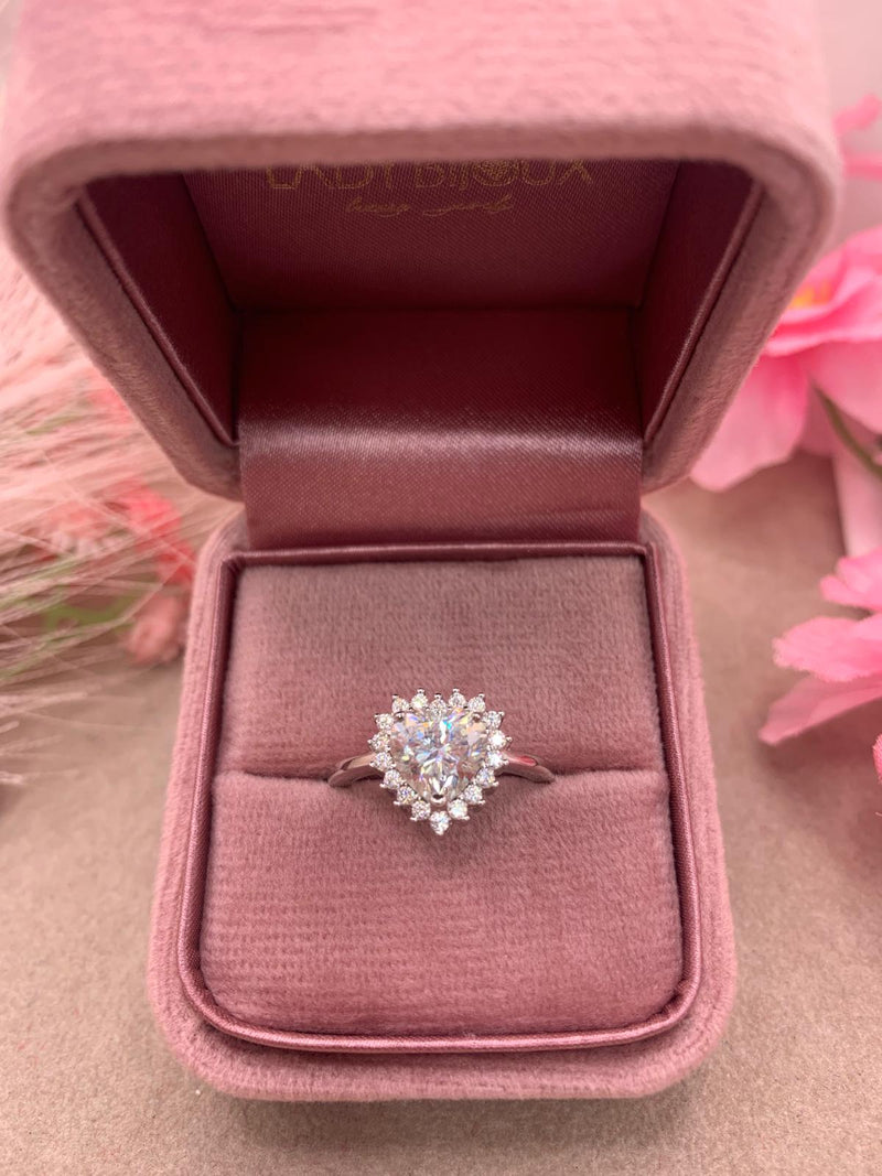 Anello M cuore