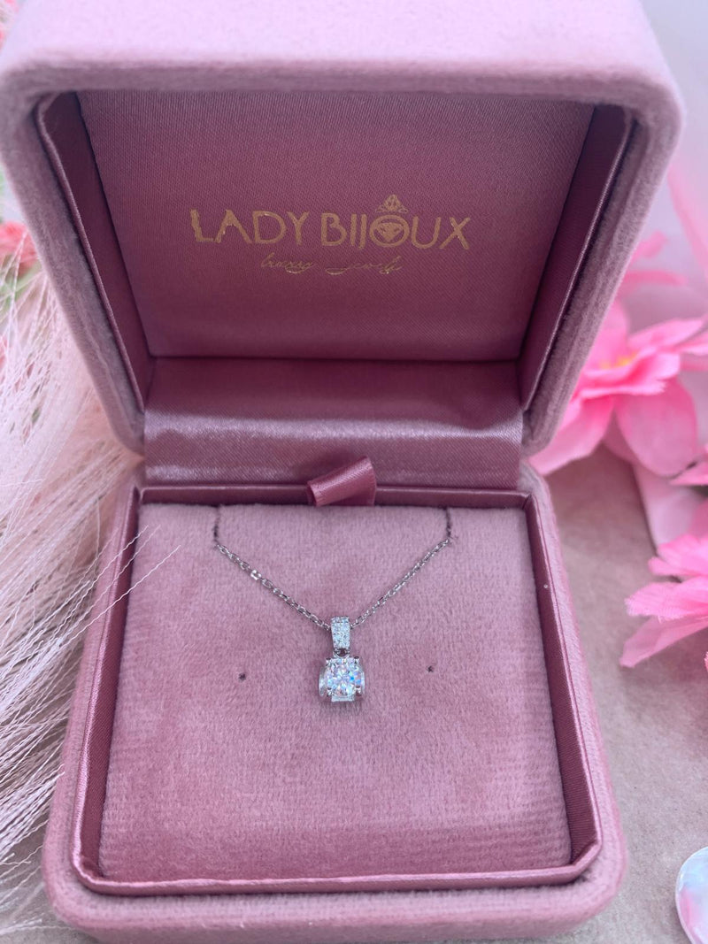 Collana m puntoluce