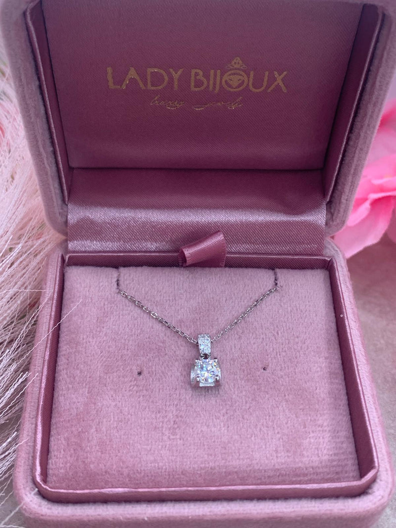 Collana m puntoluce