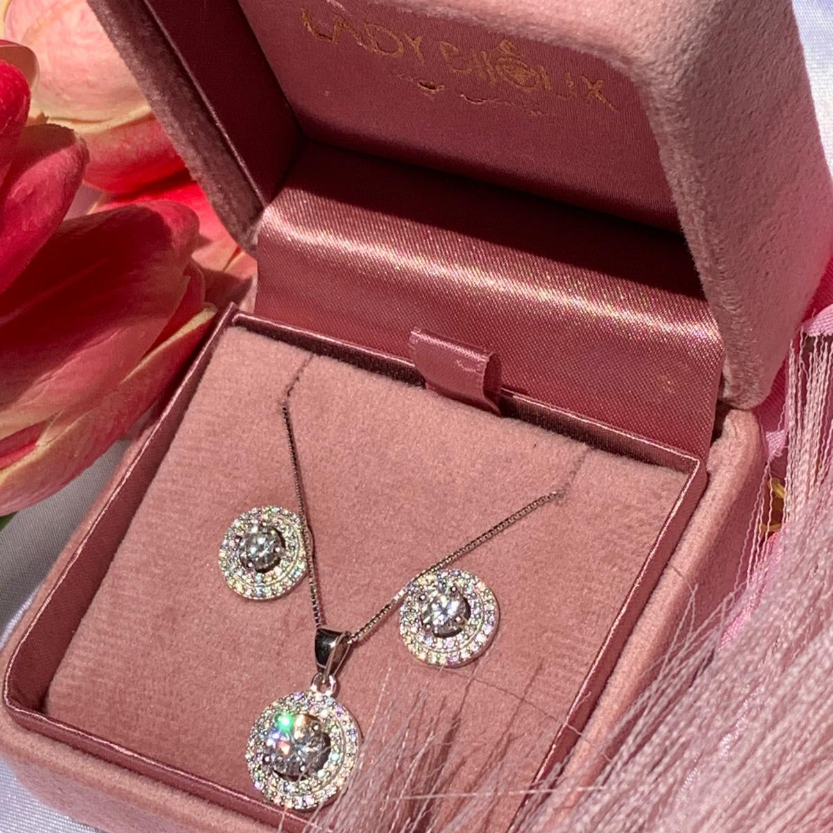 Collana m cerchio